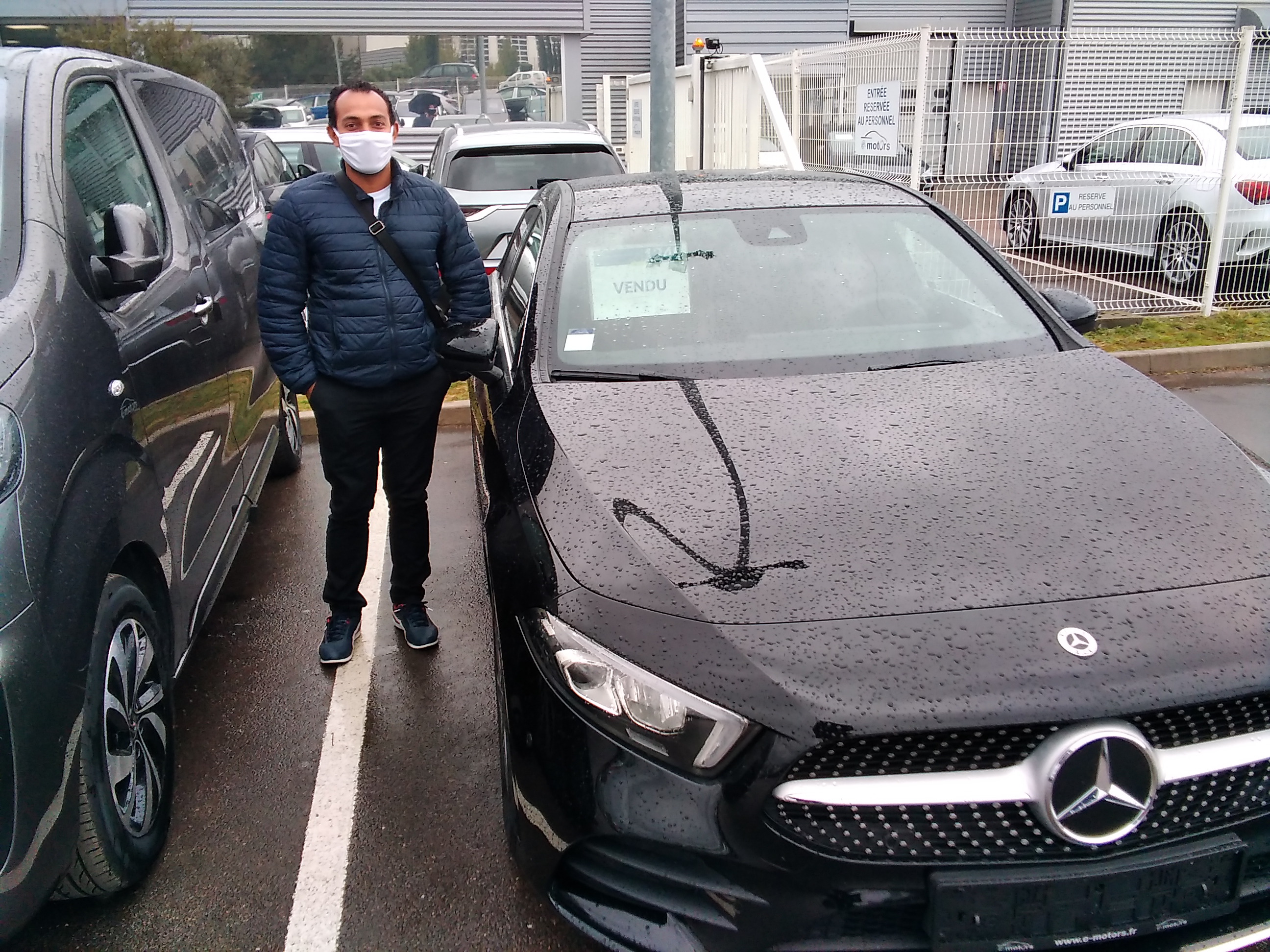 Avis-mandataire-auto-Emotors-Mercedes-Classe-a-Amg-line-200-7g-dct-plus-toit-pano.