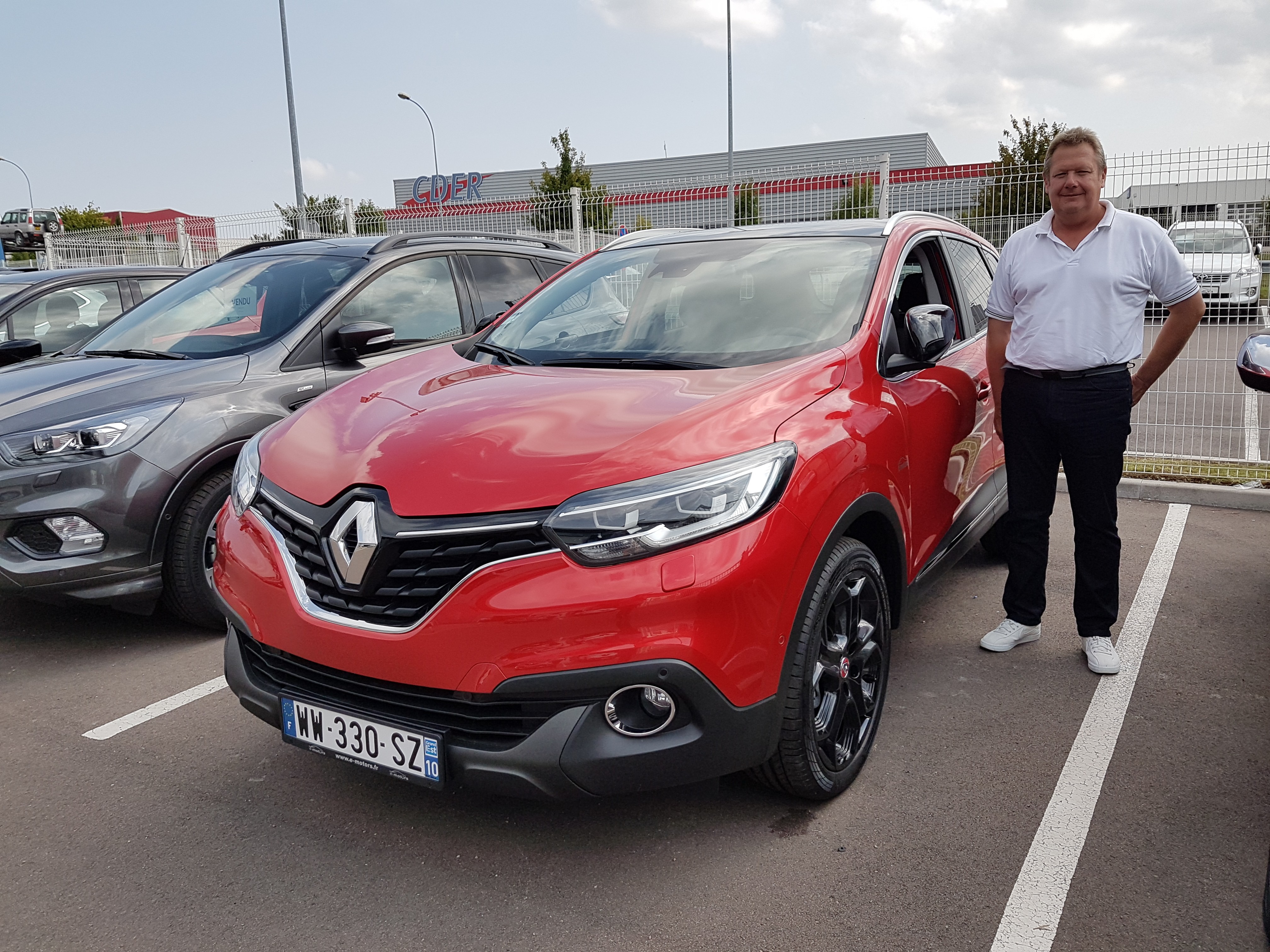 Avis-mandataire-auto-Emotors-Renault-Kadjar-Black-edition-tce-130-energy-edc-4x2-plus-toit-vitr.