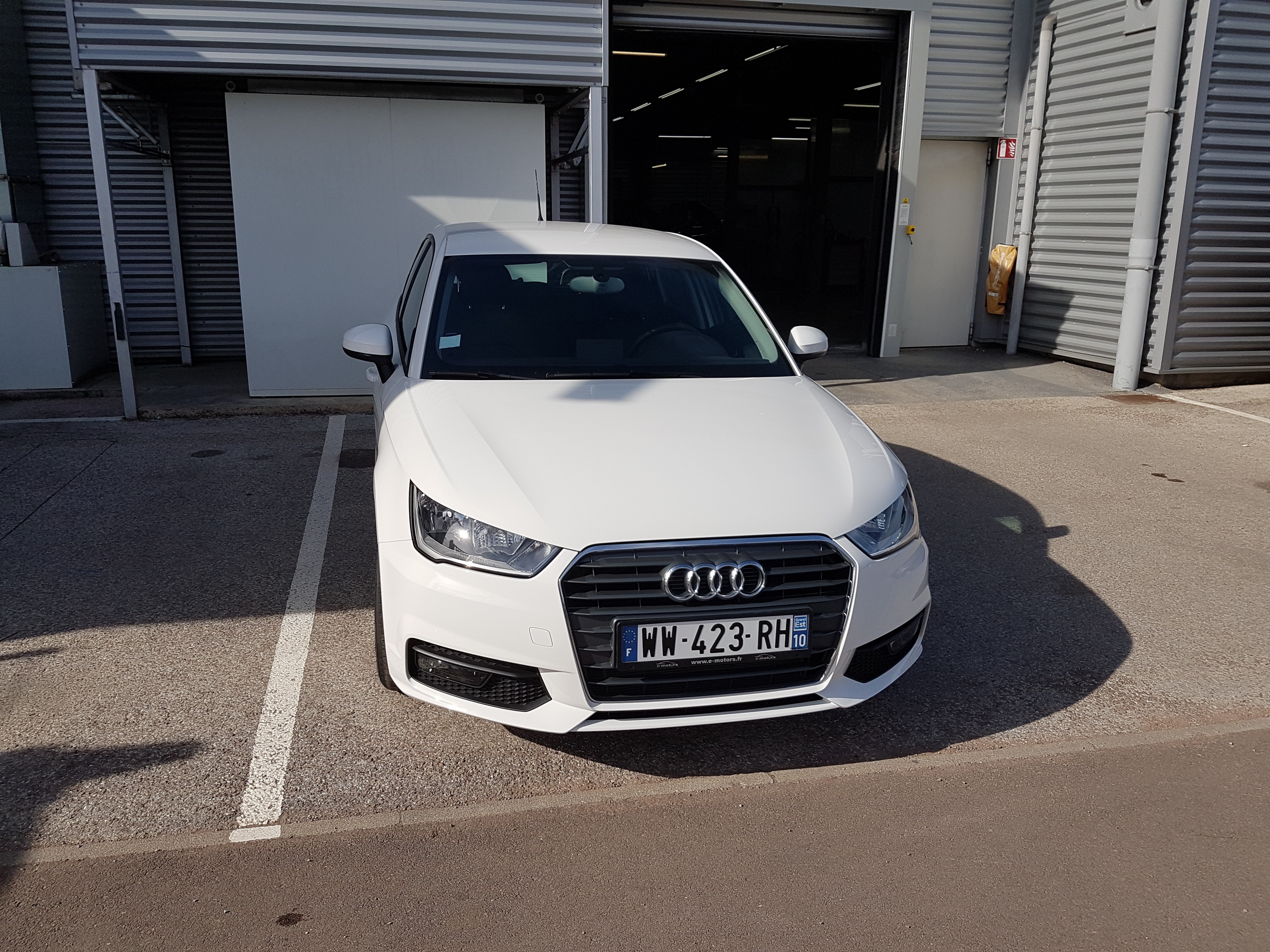 Avis-mandataire-auto-Emotors-Audi-A1-sportback-Tfsi-95-ultra.
