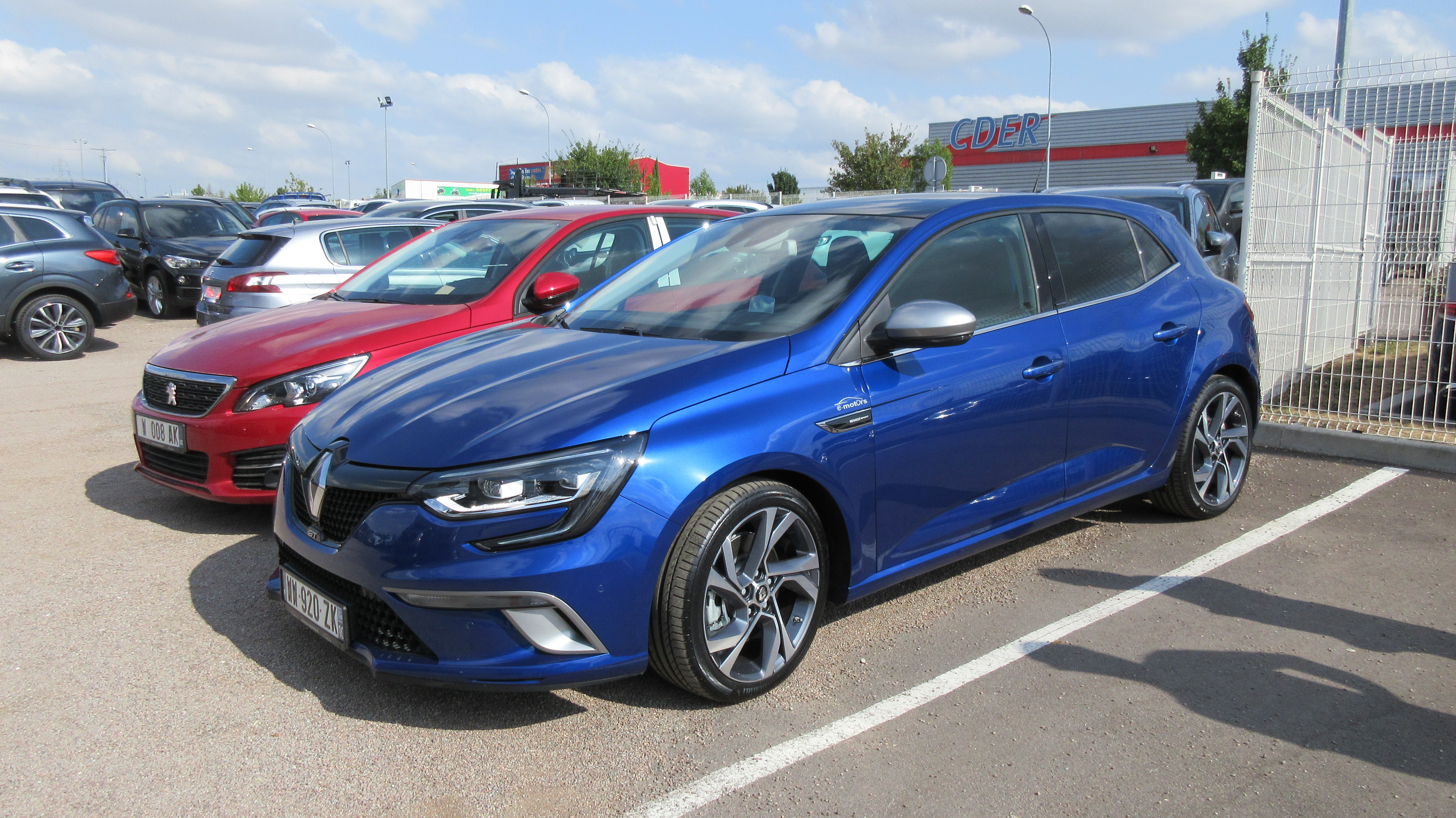 Avis-mandataire-auto-Emotors-Renault-Megane-iv-berline-M-gane-iv-berline-gt-tce-205-energy-edc-plus-bose-toit-vitr.