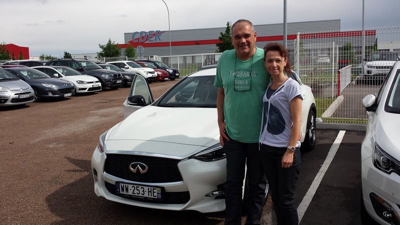 Avis-mandataire-auto-Emotors-Infiniti-Q30-2-2d-170-7dct-awd-sport-5p.