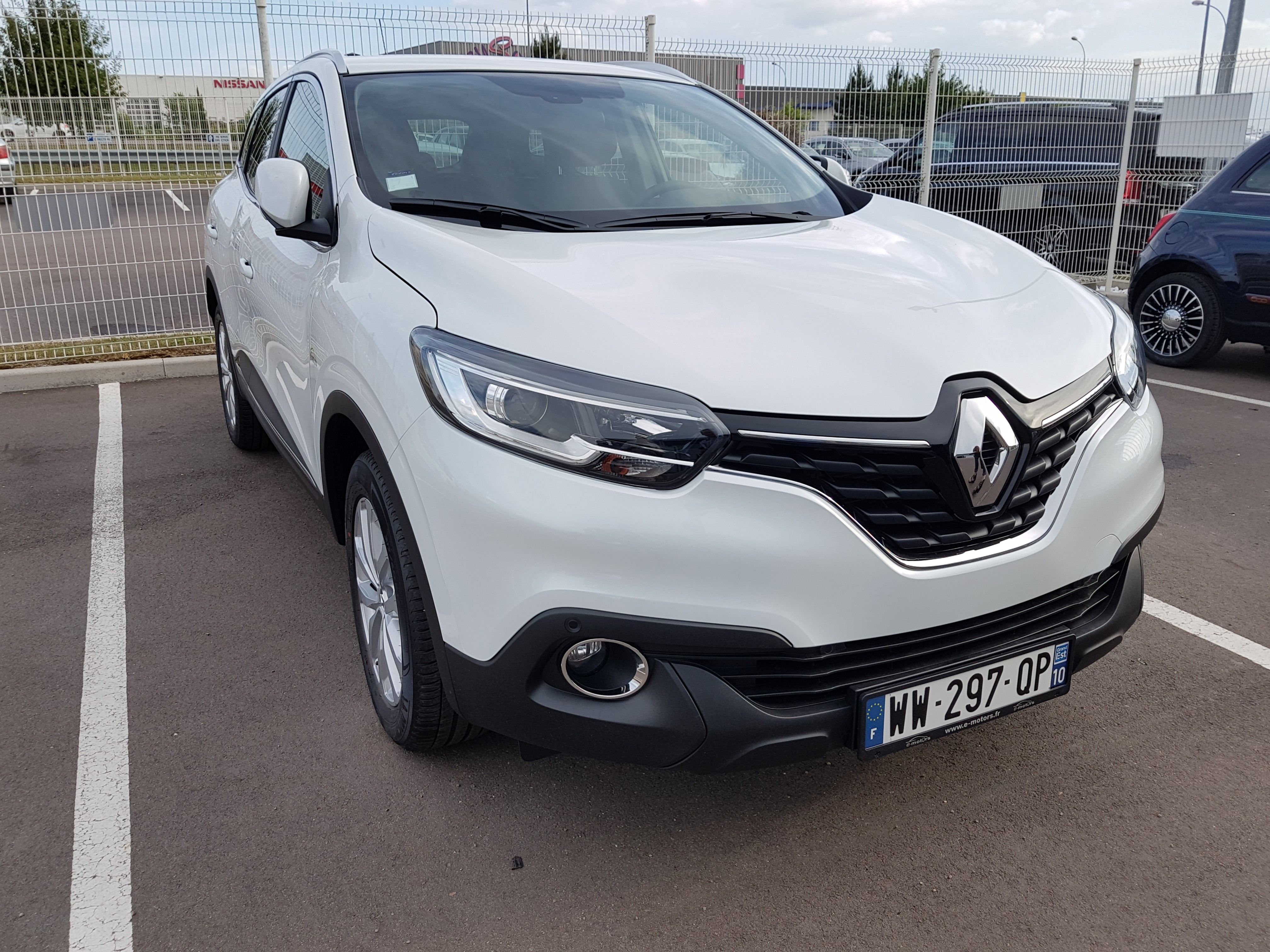 Avis-mandataire-auto-Emotors-Renault-Kadjar-Zen-tce-130-energy-plus-gps-radar.