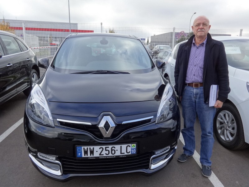 Avis-mandataire-auto-Emotors-Renault-Scenic-Iii-bose-dci-130-energy-plus-toit-vitr-visio.