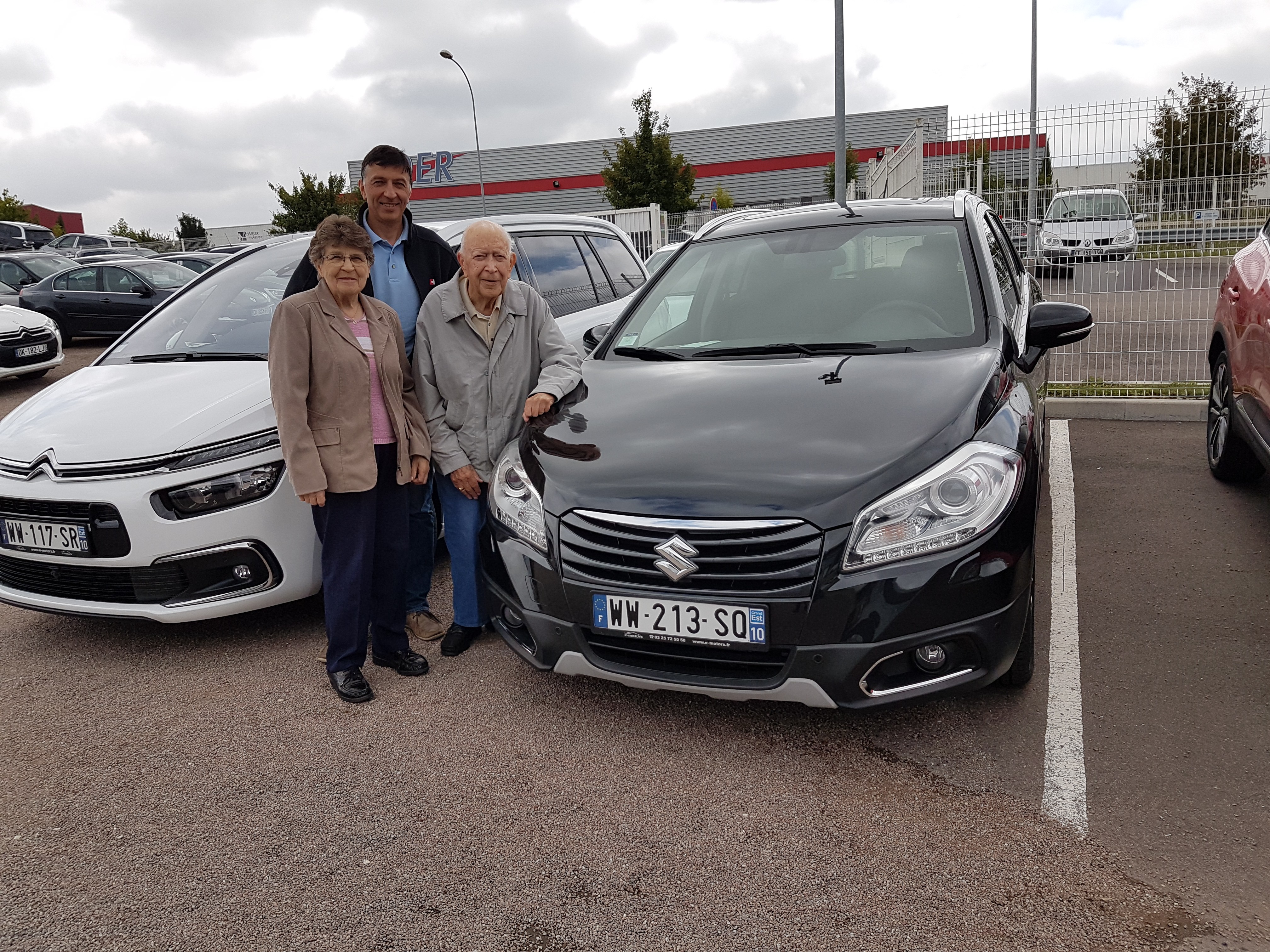 Avis-mandataire-auto-Emotors-Suzuki-Sx4-s-cross-Style-vvt-120-cvt-4x4.