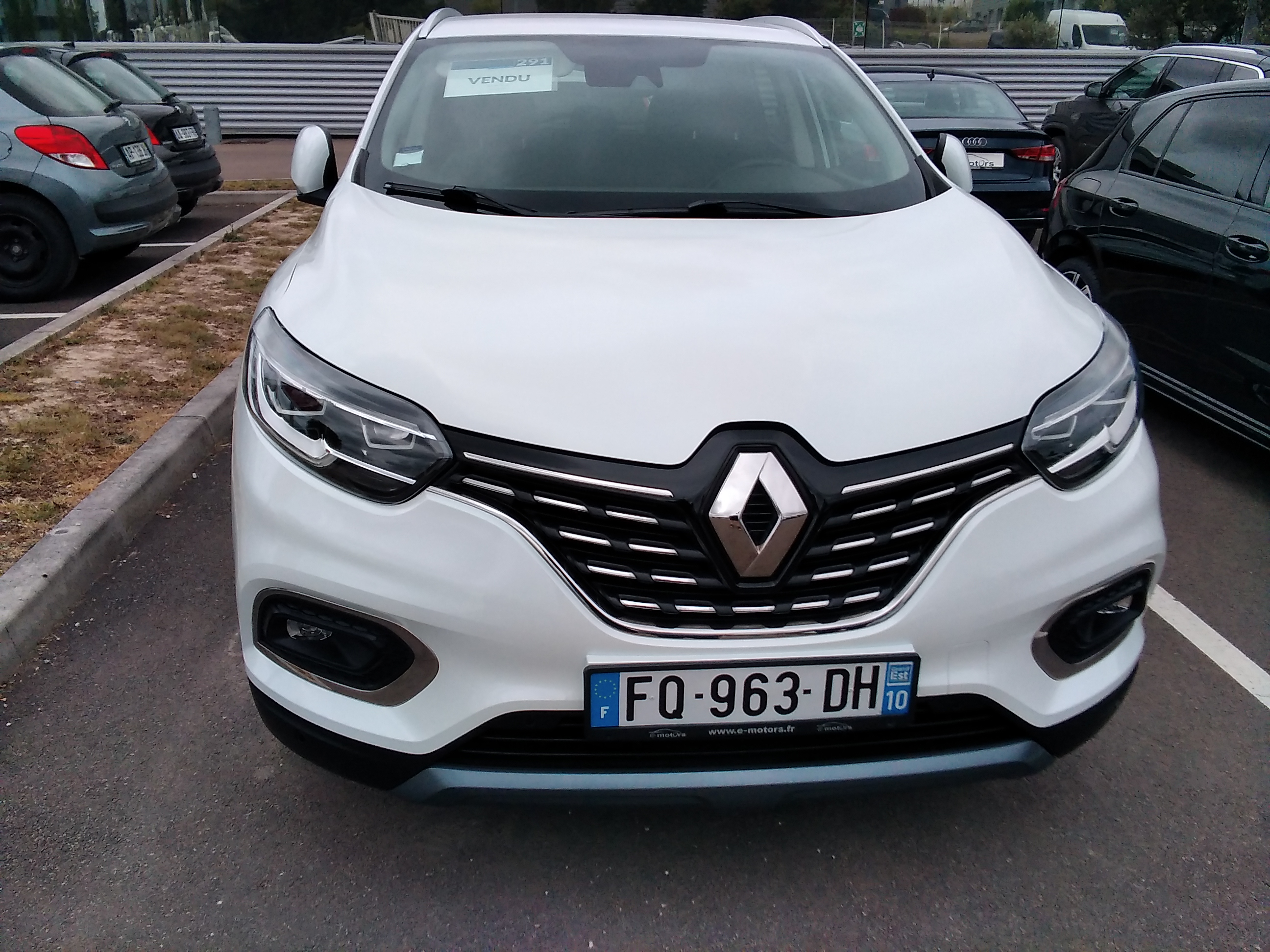 Avis-mandataire-auto-Emotors-Renault-Kadjar-Blue-dci-115-intens.