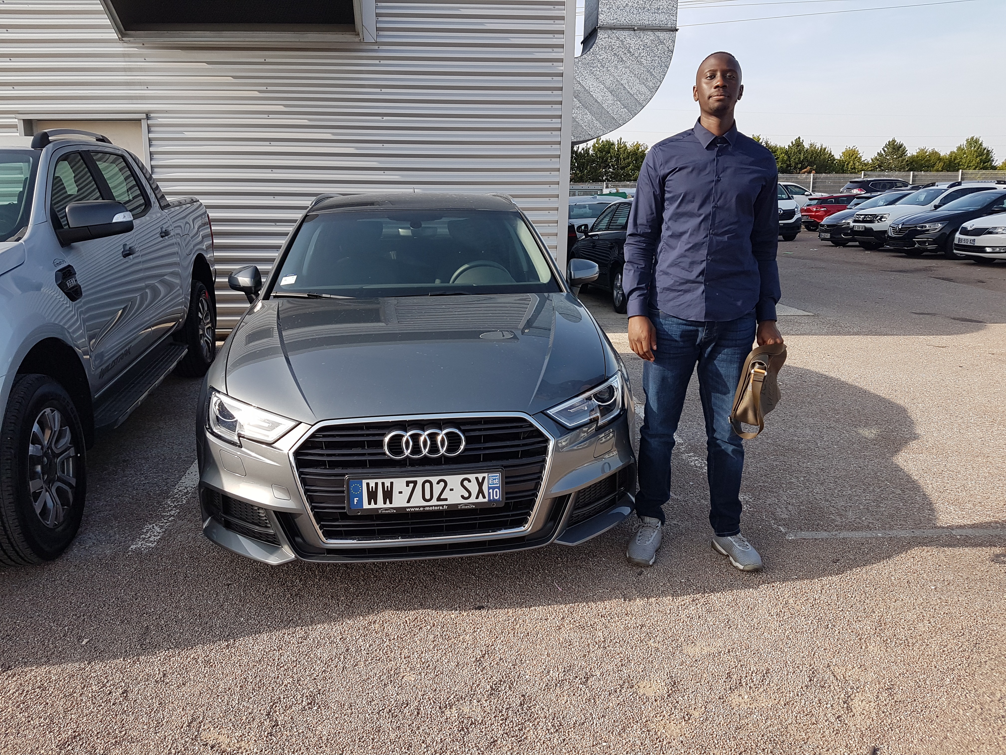 Avis-mandataire-auto-Emotors-Audi-A3-sportback-1-0-tfsi-115-pack-s-line-navi.