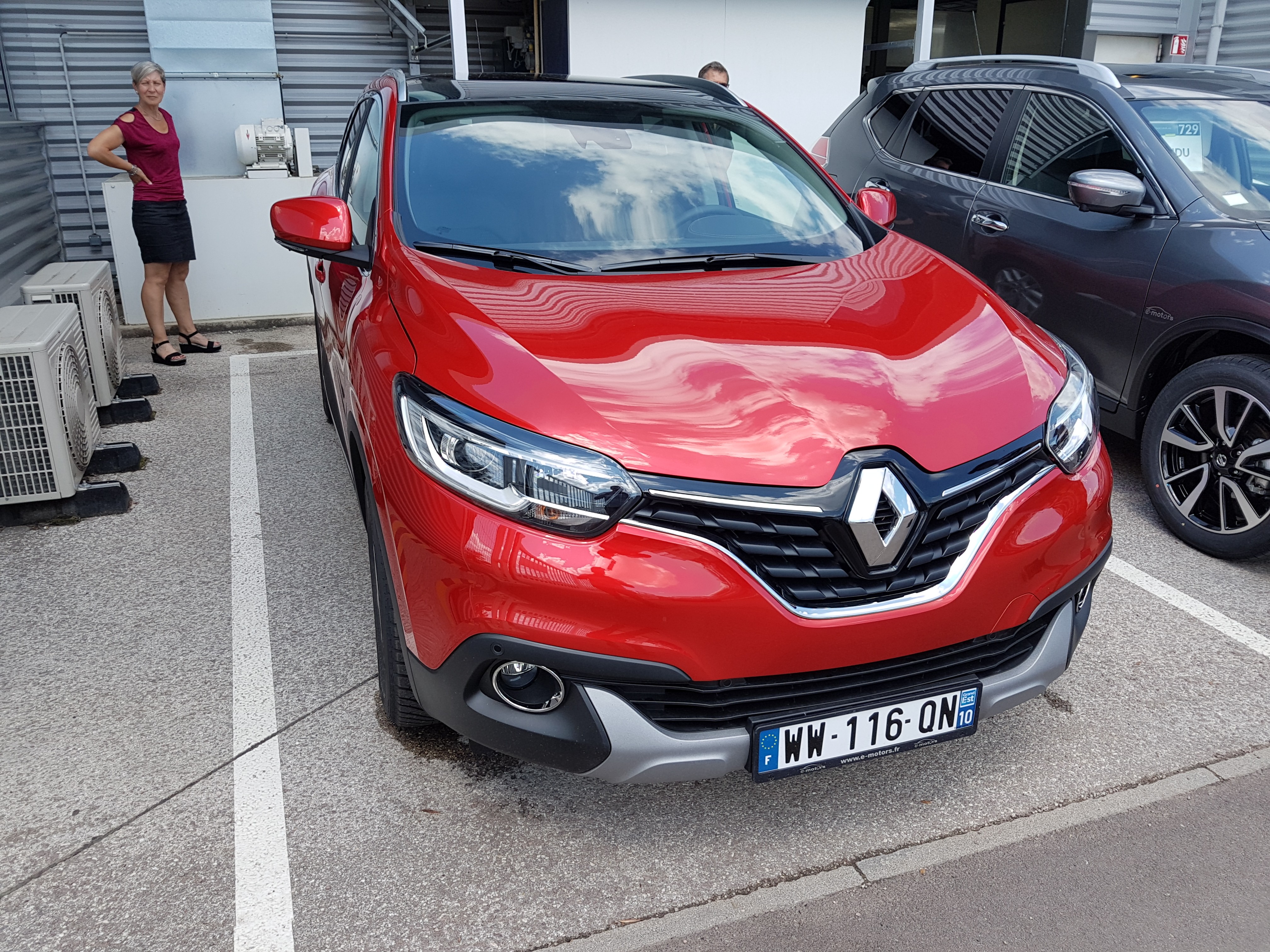Avis-mandataire-auto-Emotors-Renault-Kadjar-Intens-dci-110-energy-edc-plus-extended-grip-toit-vitr.
