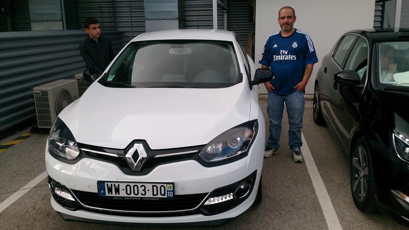 Avis-mandataire-auto-Emotors--Renault-megane-iii-bose-tce-130-energy-.