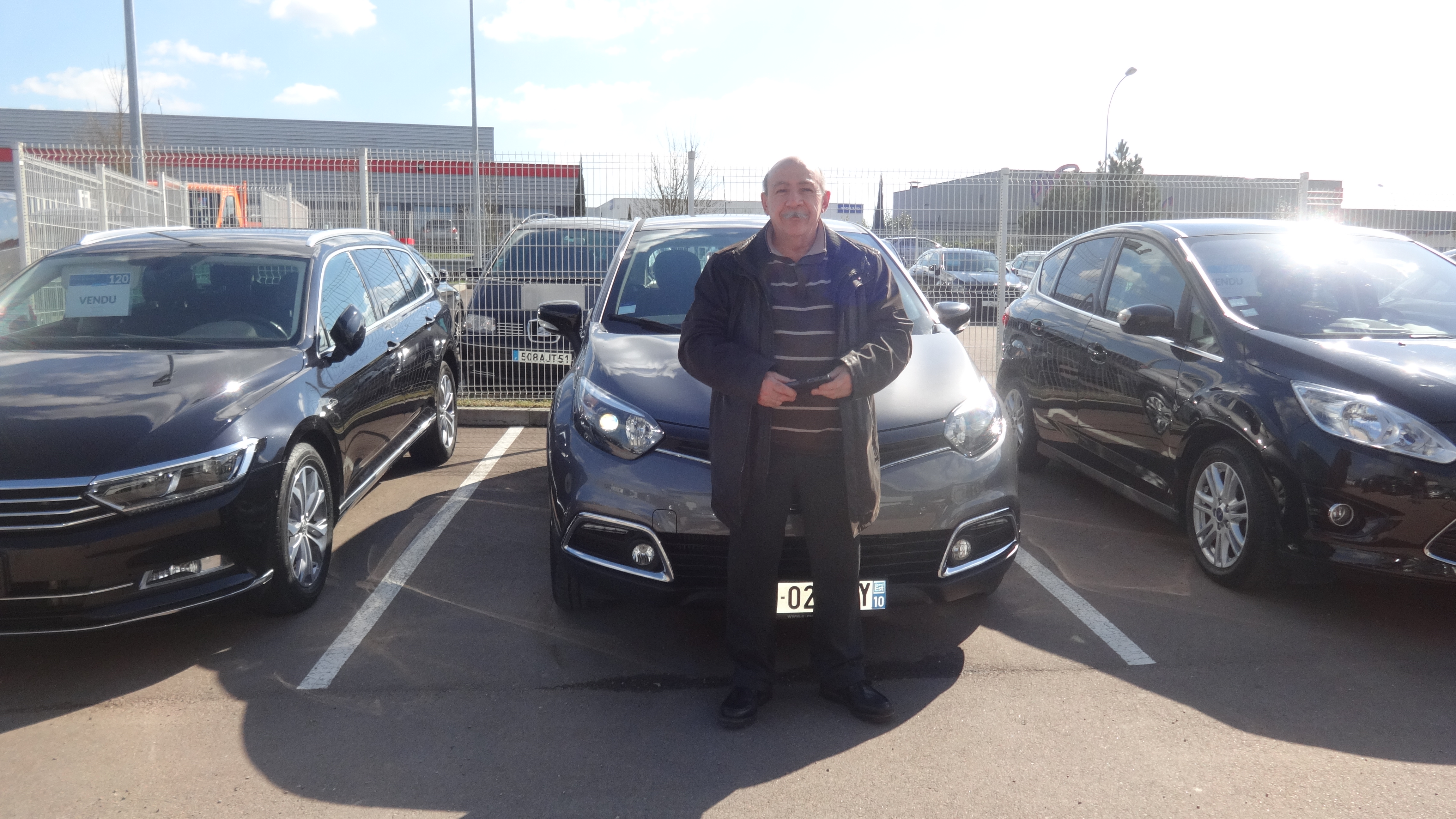 Avis-mandataire-auto-Emotors-Renault-Captur-Dci-90-energy-edc-plus-gps.