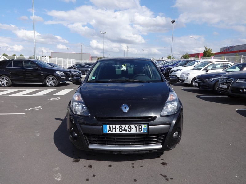 Avis-mandataire-auto-Emotors--Renault-clio-iii-dynamique-dci-85-5portes-.