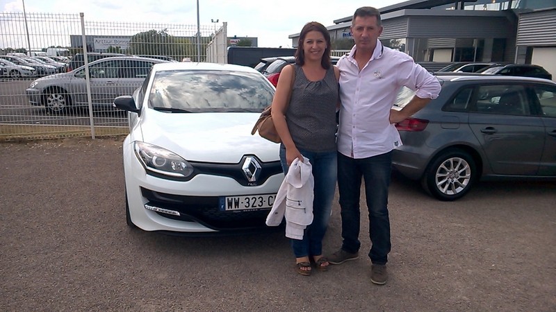 Avis-mandataire-auto-Emotors--Renault-megane-iii-coup-rs-2-0t-265-s-s-.