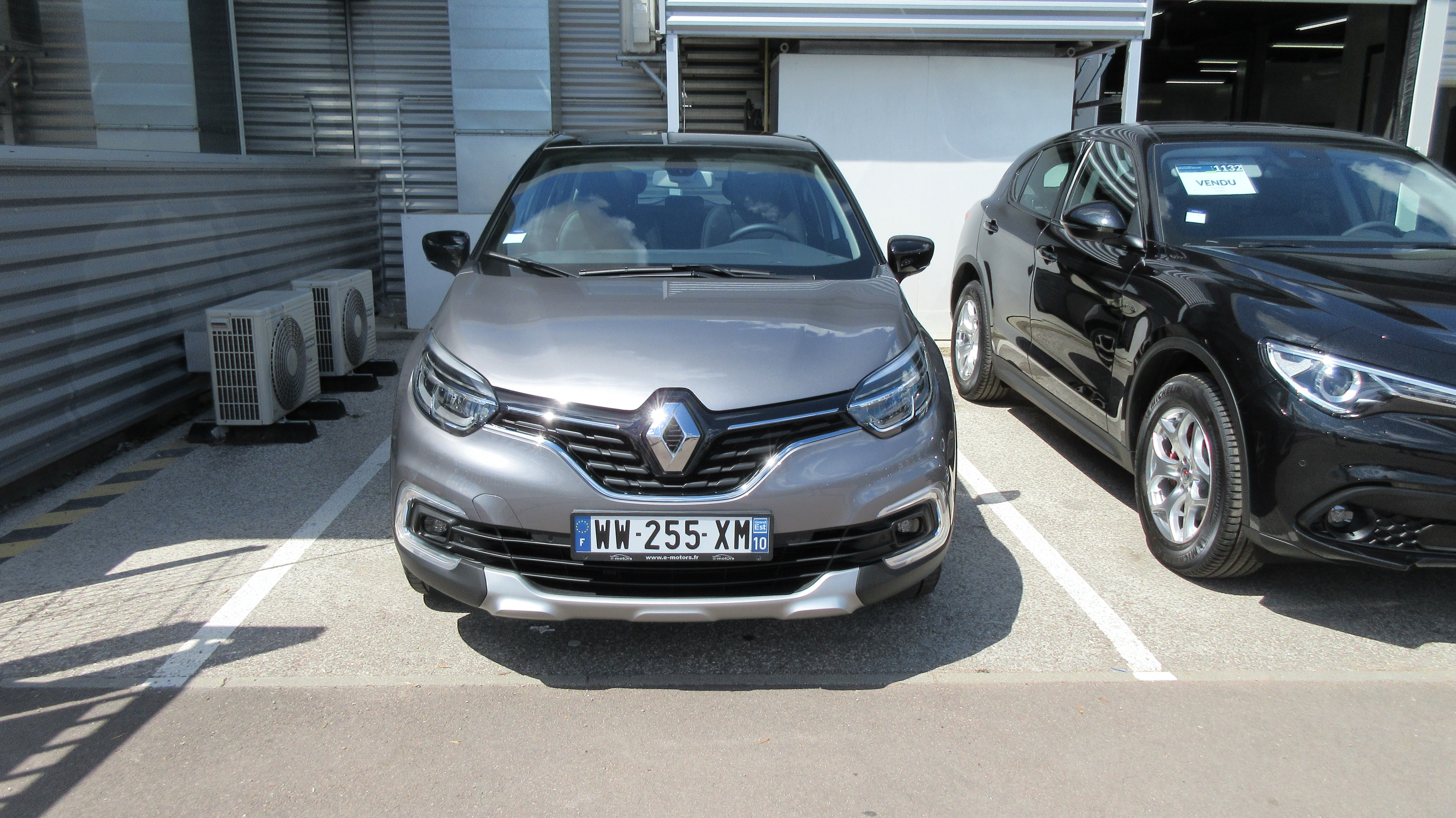 Avis-mandataire-auto-Emotors-Renault-Captur-Intens-dci-90-energy-edc.