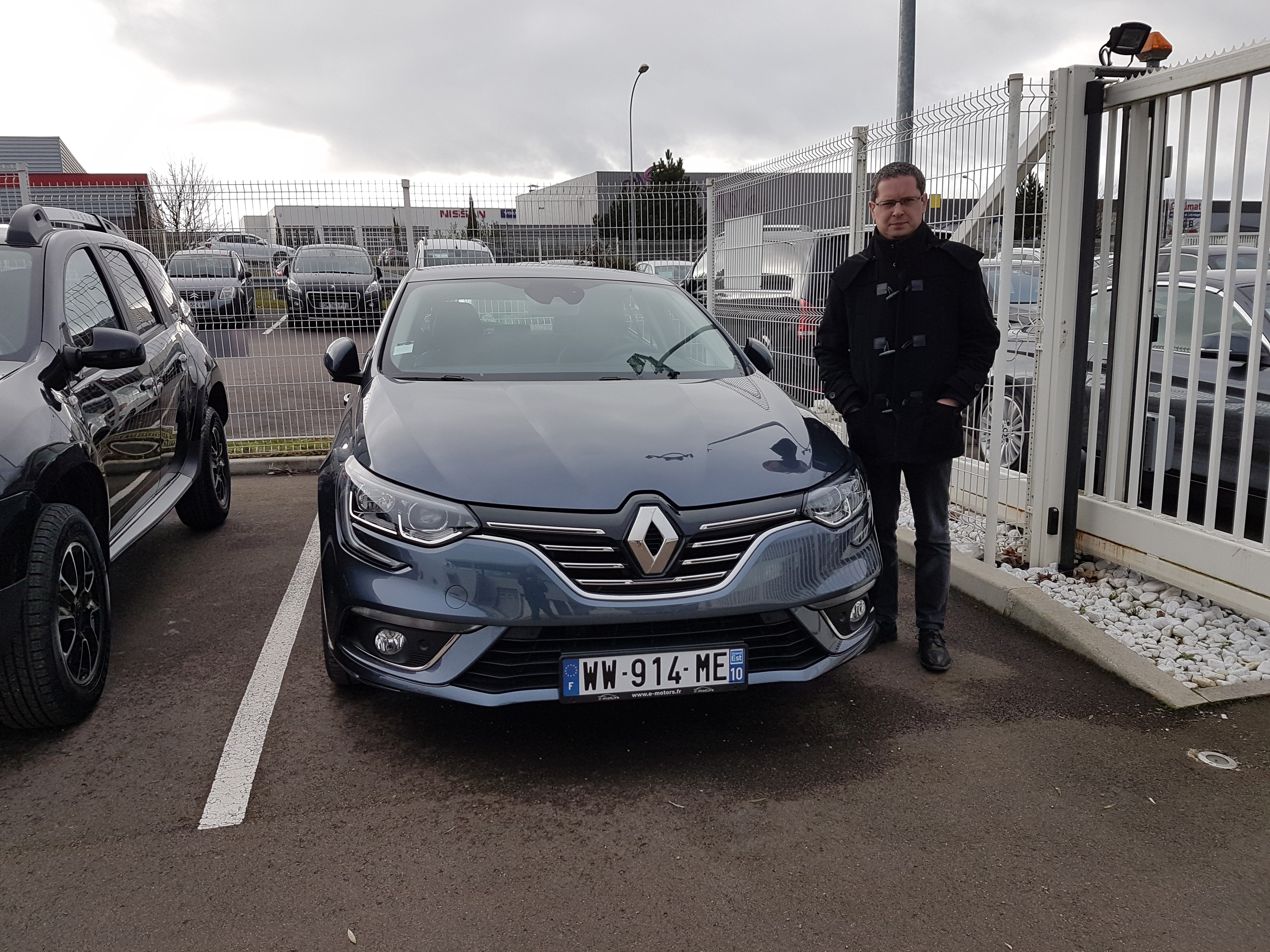 Avis-mandataire-auto-Emotors-Renault-Megane-iv-berline-M-gane-iv-berline-intens-dci-110-energy-plus-park-assist.