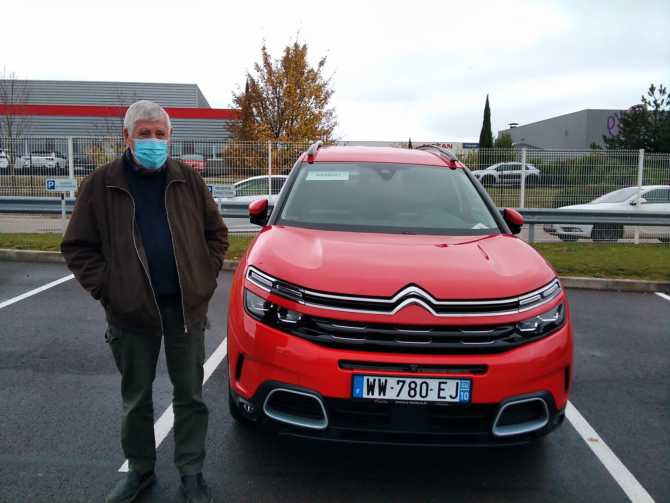Avis-mandataire-auto-Emotors-Citroen-C5-aircross-Shine-bluehdi-130-s-s-eat8-plus-grip-control-plus-jantes-19.