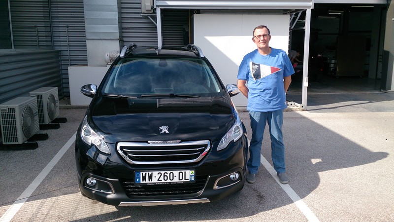 Avis-mandataire-auto-Emotors--Peugeot-2008-allure-e-hdi-92-plus-toit-vitr-.