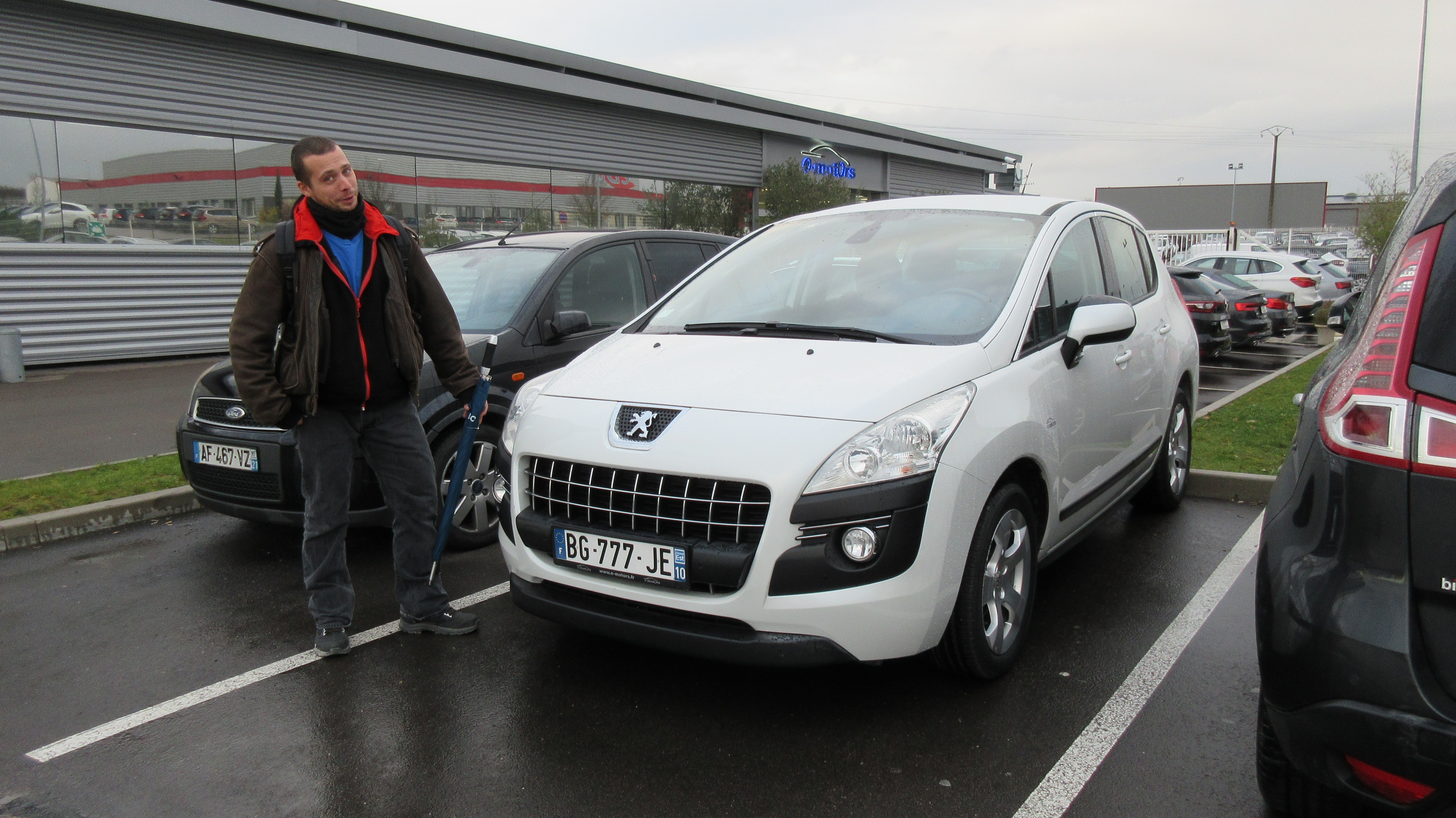 Avis-mandataire-auto-Emotors-Peugeot-3008-Confort-hdi-112.