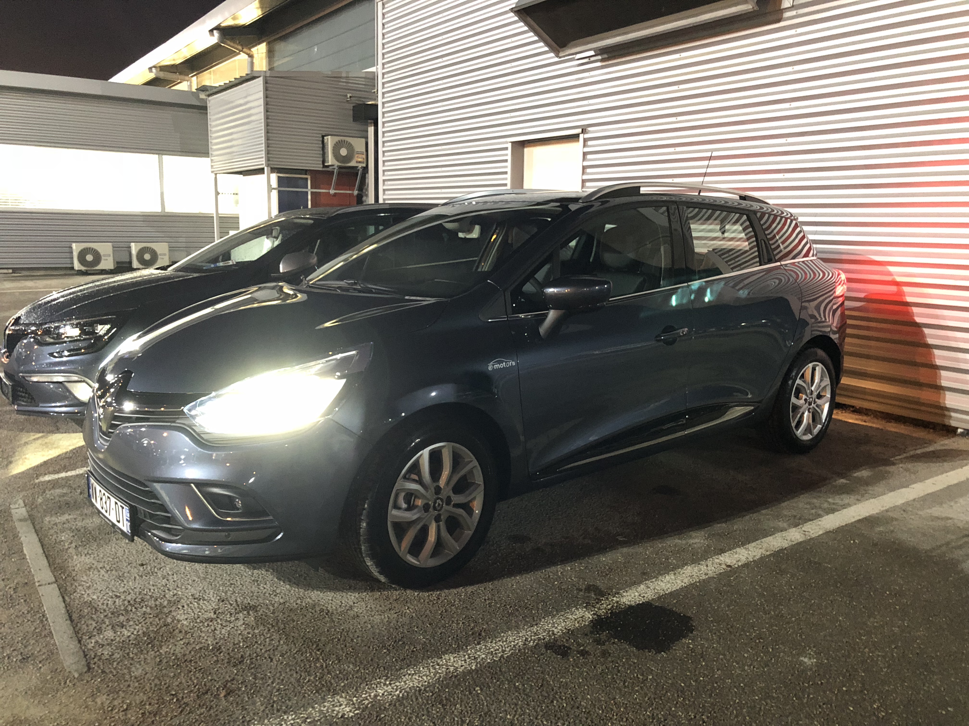 Avis-mandataire-auto-Emotors-Renault-Clio-iv-estate-Clio-estate-intens-dci-90-plus-cam-ra.