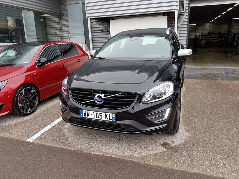 Avis-mandataire-auto-Emotors-Volvo-Xc60-R-design-d4-190-s-s-geartronic-plus-1000km.