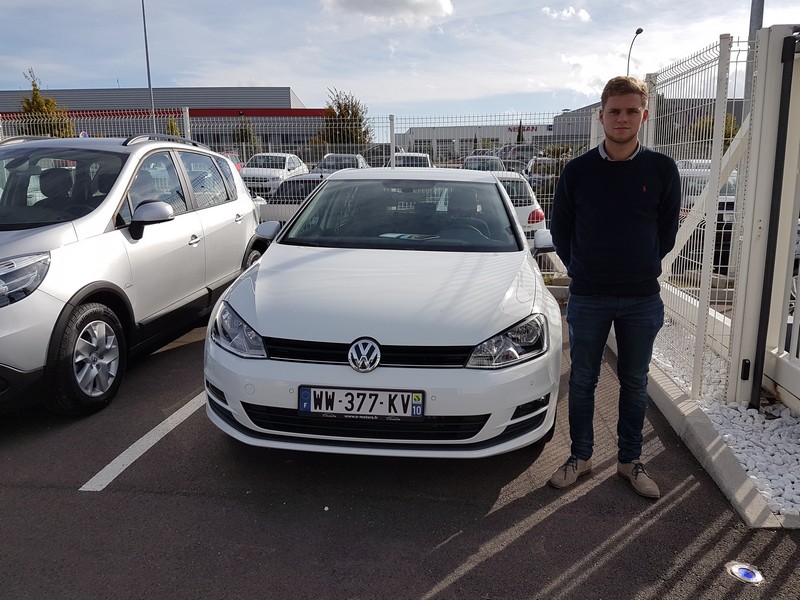 Avis-mandataire-auto-Emotors-Volkswagen-Golf-1-6-confortline-tdi-110-plus-navigation-plus-jantes-17.