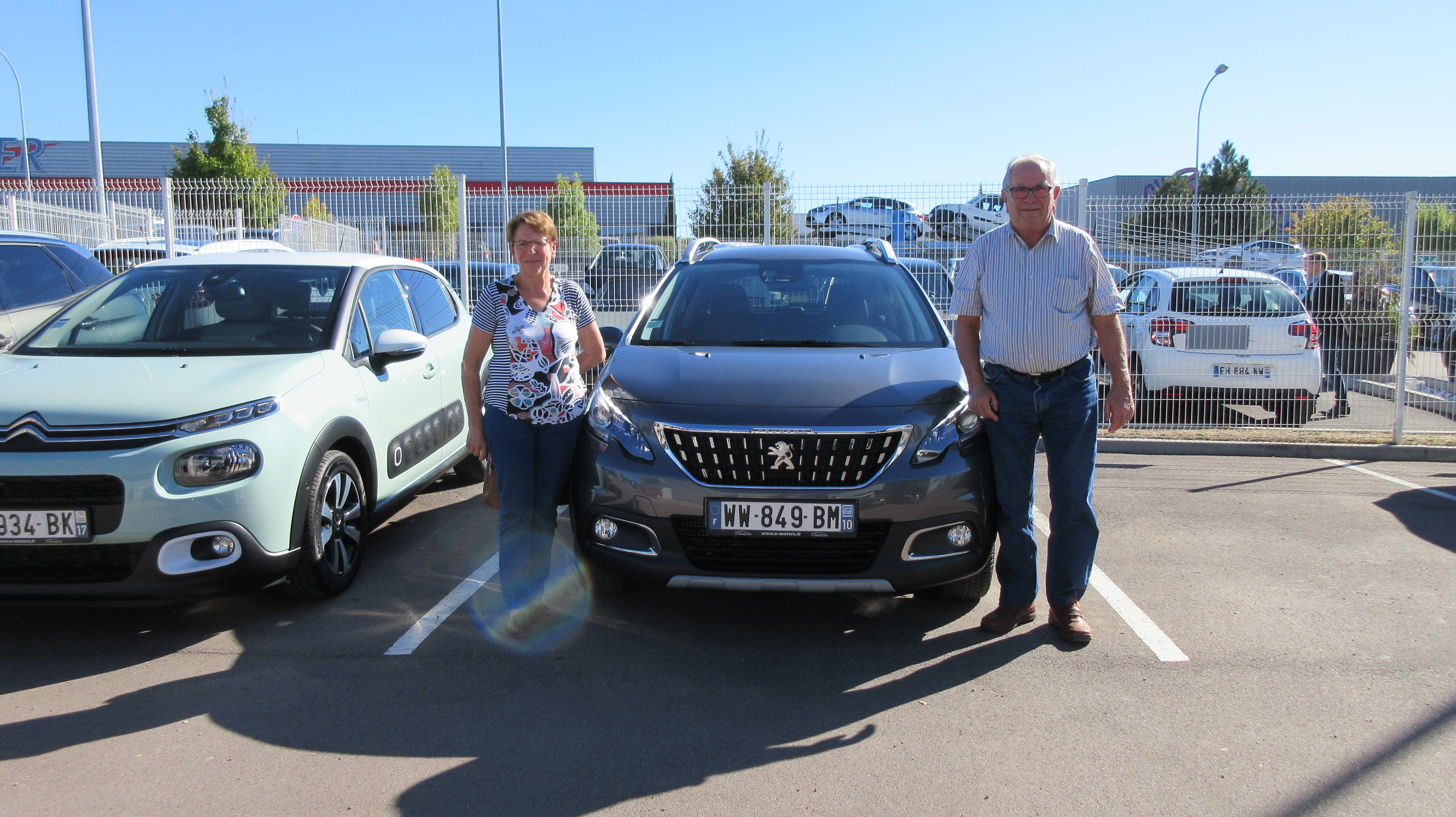 Avis-mandataire-auto-Emotors-Peugeot-2008-Allure-bluehdi-120-s-s-plus-jantes-17-cam-ra.