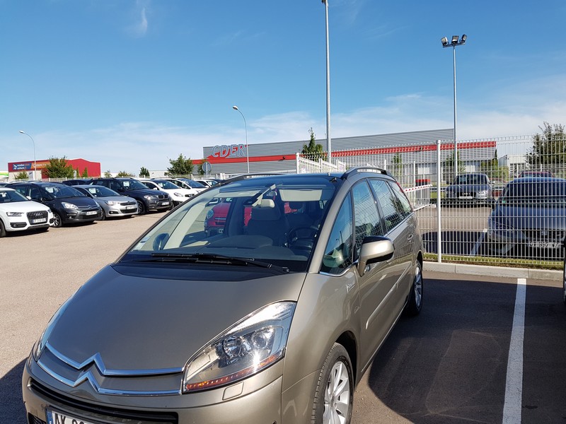 Avis-mandataire-auto-Emotors-Citroen-Grand-c4-picasso-Exclusive-hdi-138-bmp-7places.