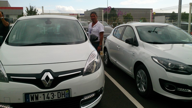 Avis-mandataire-auto-Emotors--Renault-scenic-iii-bose-dci-130-energy-.