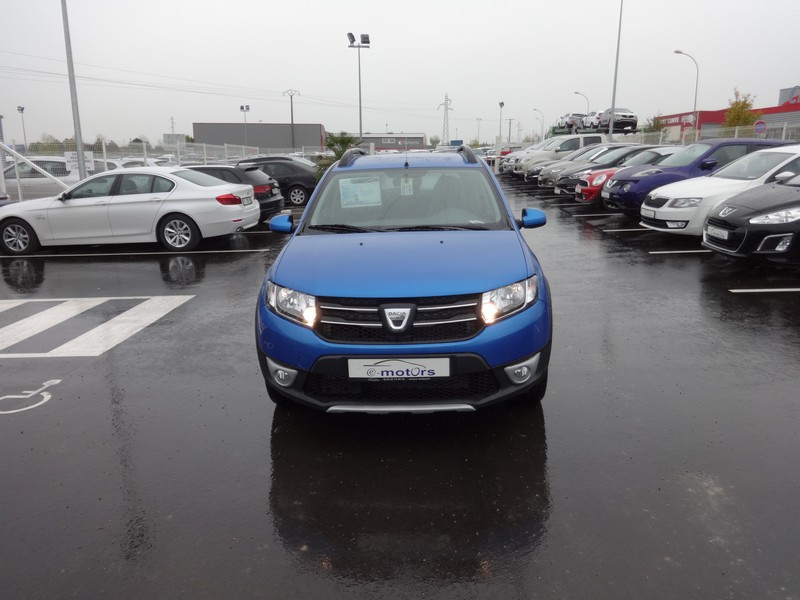 Avis-mandataire-auto-Emotors--Dacia-sandero-stepway-prestige-tce-90-.