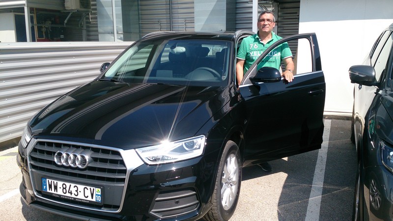 Avis-mandataire-auto-Emotors--Audi-q3-ambiente-tdi-150-plus-navi-.