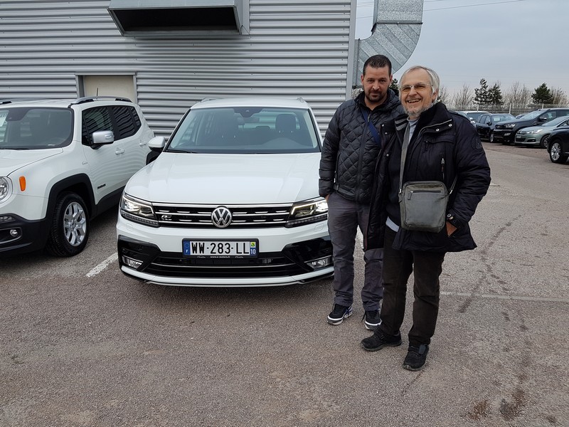 Avis-mandataire-auto-Emotors-Volkswagen-Tiguan-2-confortline-tdi-150-r-line.