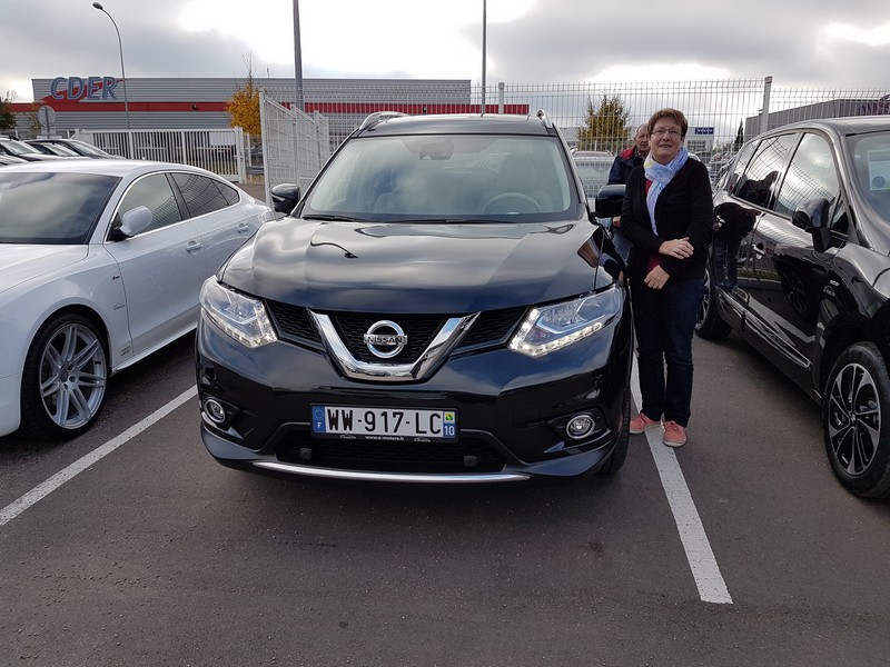Avis-mandataire-auto-Emotors-Nissan-X-trail-Tekna-xtronic-dci-130-7-places.