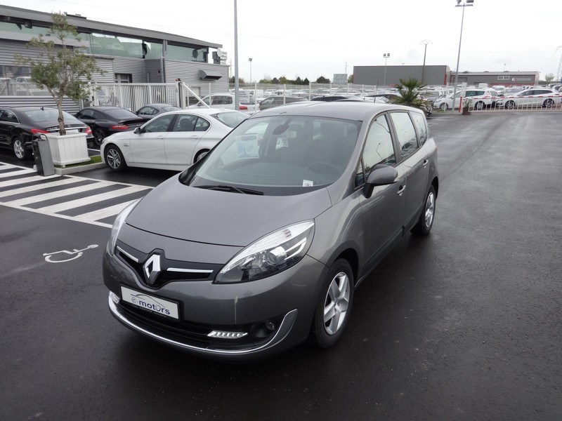 Avis-mandataire-auto-Emotors--Renault-grand-sc-nic-iii-bose-dci-110-edc-5-places-.