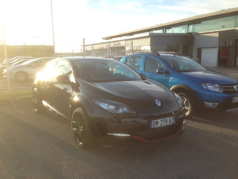 Avis-mandataire-auto-Emotors--Renault-megane-iii-coup-rs-2-0-16v-265-.