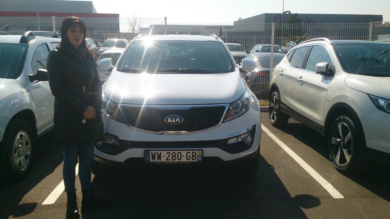 Avis-mandataire-auto-Emotors--Kia-sportage-active-crdi-115-4x2-plus-gps-plus-cuir-.