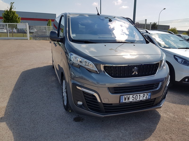 Avis-mandataire-auto-Emotors-Peugeot-Traveller-Standard-2-0-bluehdi-150ch-s-s-bvm6-active-8-places.