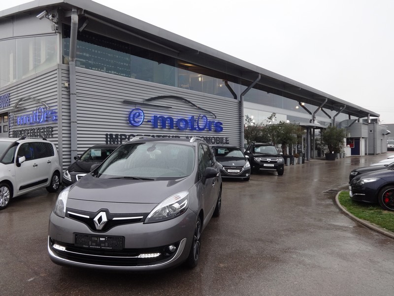 Avis-mandataire-auto-Emotors--Renault-grand-sc-nic-iii-dci-110-edc-bose-neuf-.