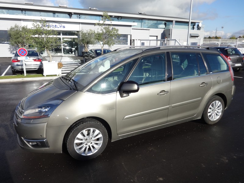 Avis-mandataire-auto-Emotors--Citroen-grand-c4-picasso-exclusive-hdi-138-bmp-7-places-.
