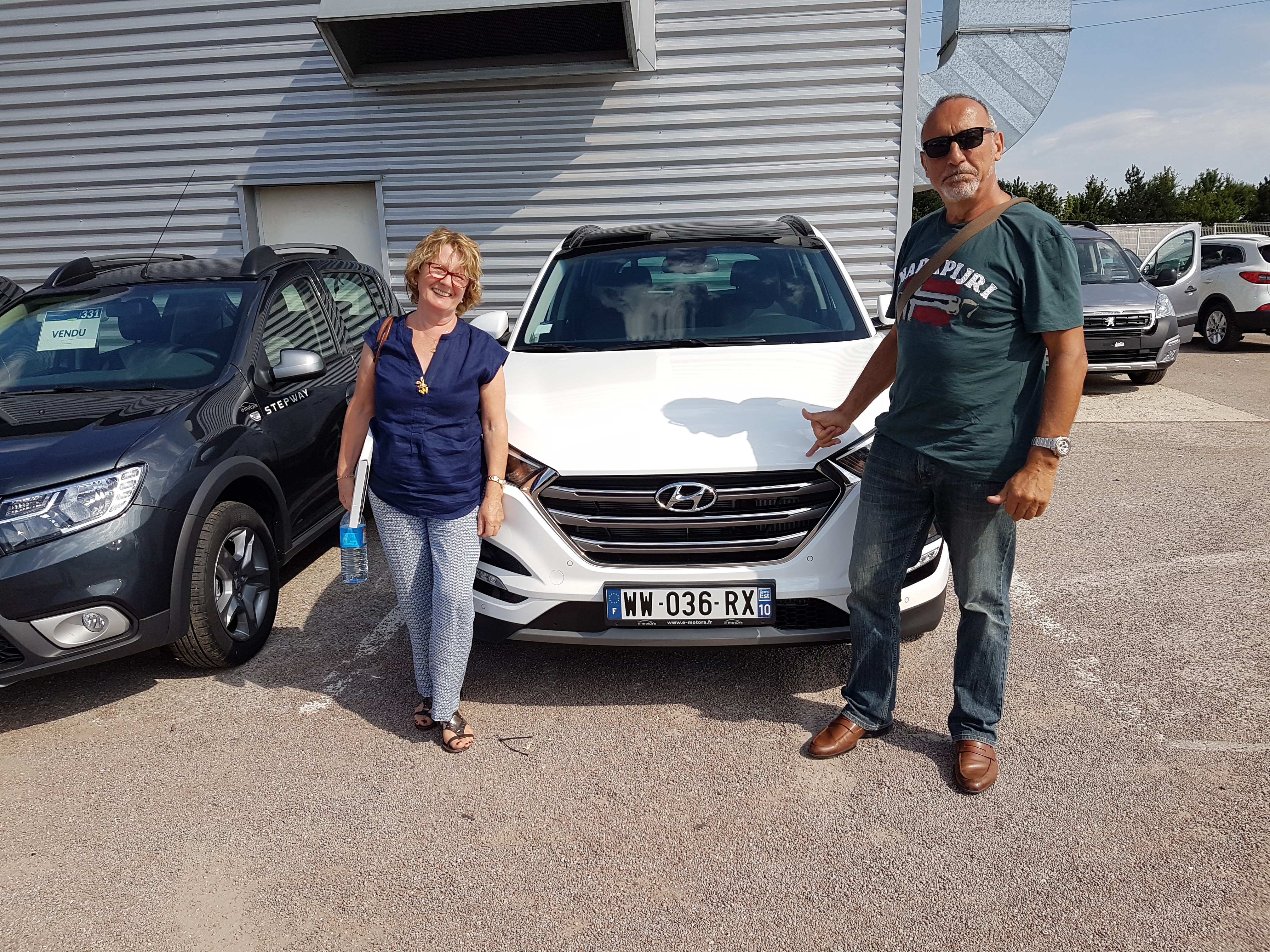 Avis-mandataire-auto-Emotors-Hyundai-Tucson-Executive-sur-quip-crdi-141-dct-7.