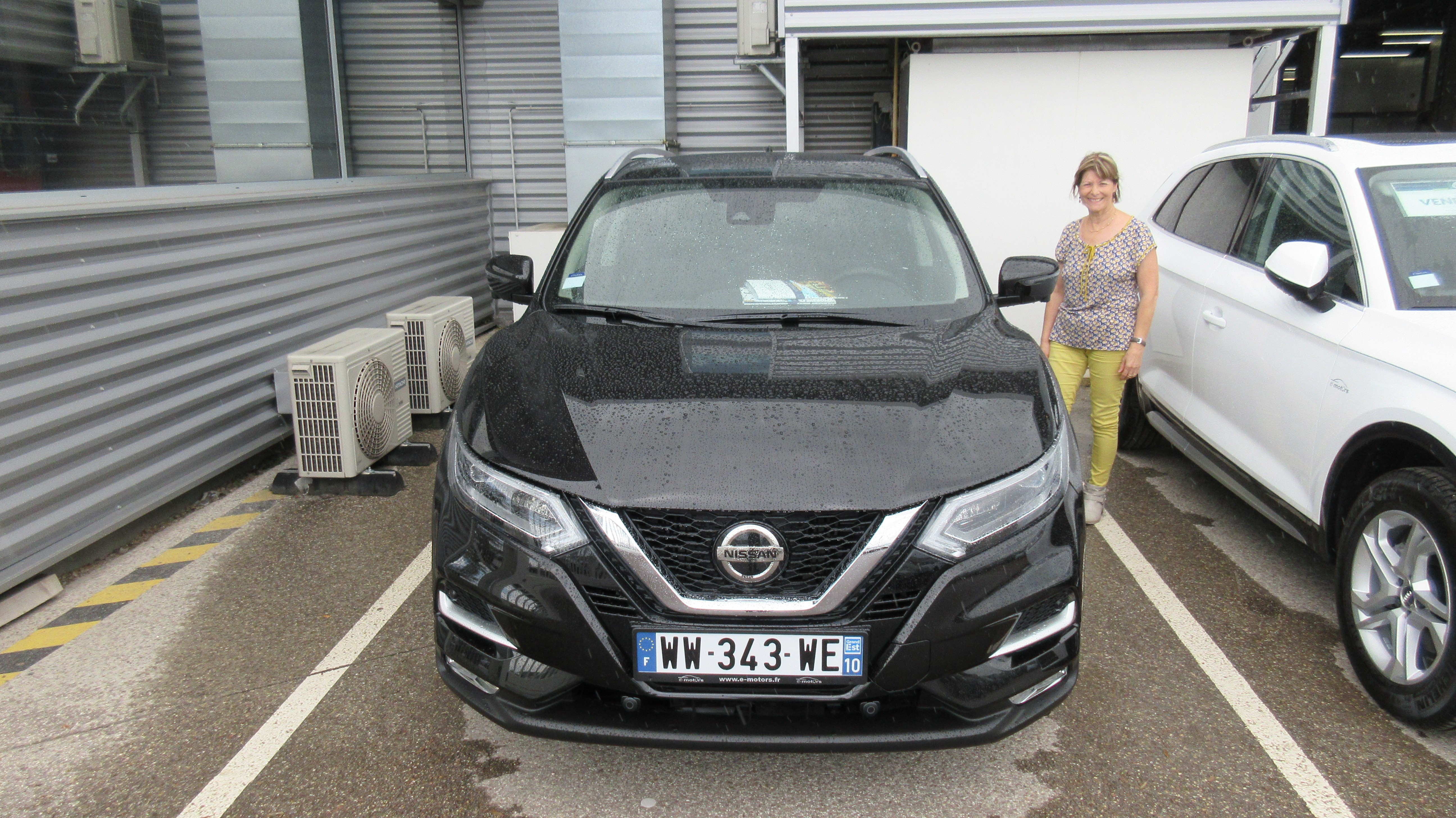 Avis-mandataire-auto-Emotors-Nissan-Qashqai-Tekna-dci-130-4x2-plus-toit-pano.