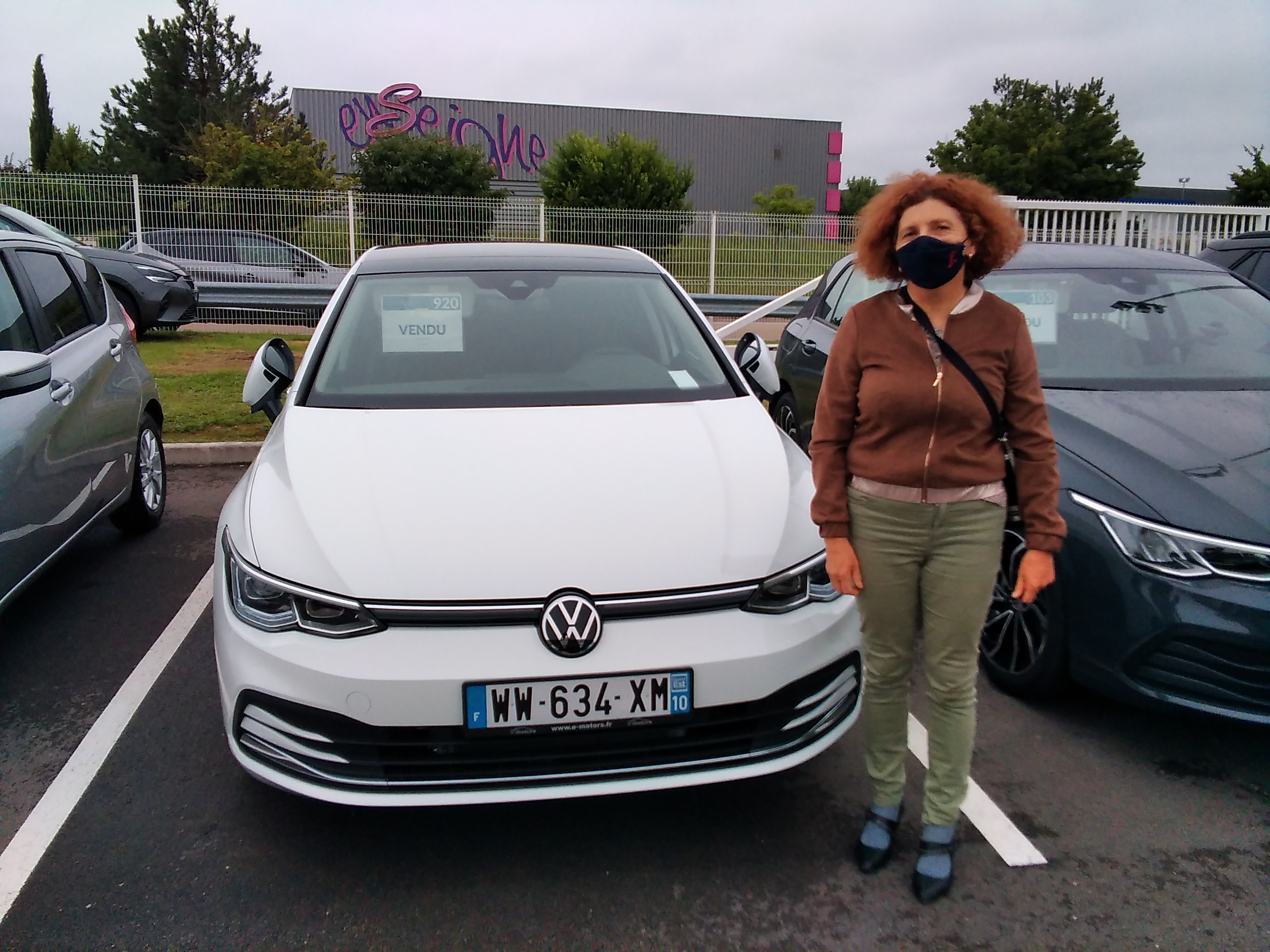 Avis-mandataire-auto-Emotors-Volkswagen-Golf-Style-1st-etsi-150-dsg7-plus-discover-pro-plus-toit-pano.