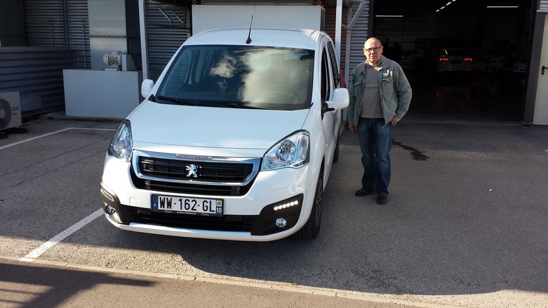 Avis-mandataire-auto-Emotors--Peugeot-partner-tepee-active-bluehdi-100-plus-gps-plus-pack-urbain-.