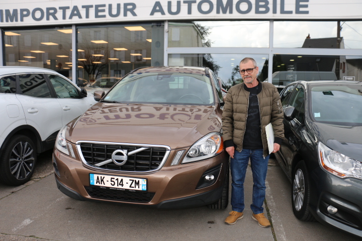 Avis-mandataire-auto-Emotors-Volvo-Xc60-2-4d-drive-momentum.