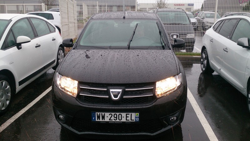 Avis-mandataire-auto-Emotors--Dacia-sandero-laur-ate-dci-75-.