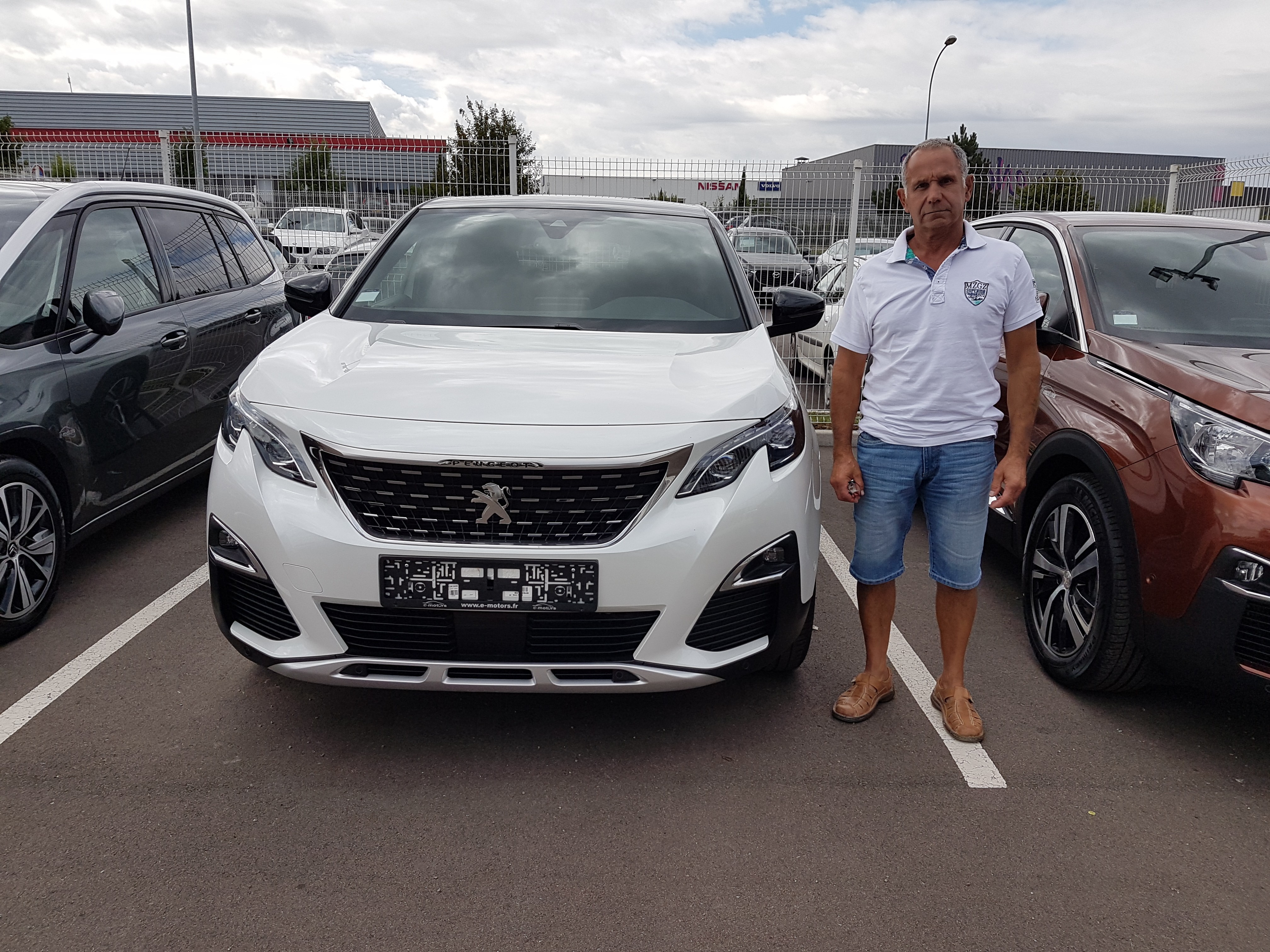 Avis-mandataire-auto-Emotors-Peugeot-3008-Gt-line-bluehdi-120-s-s-eat6.