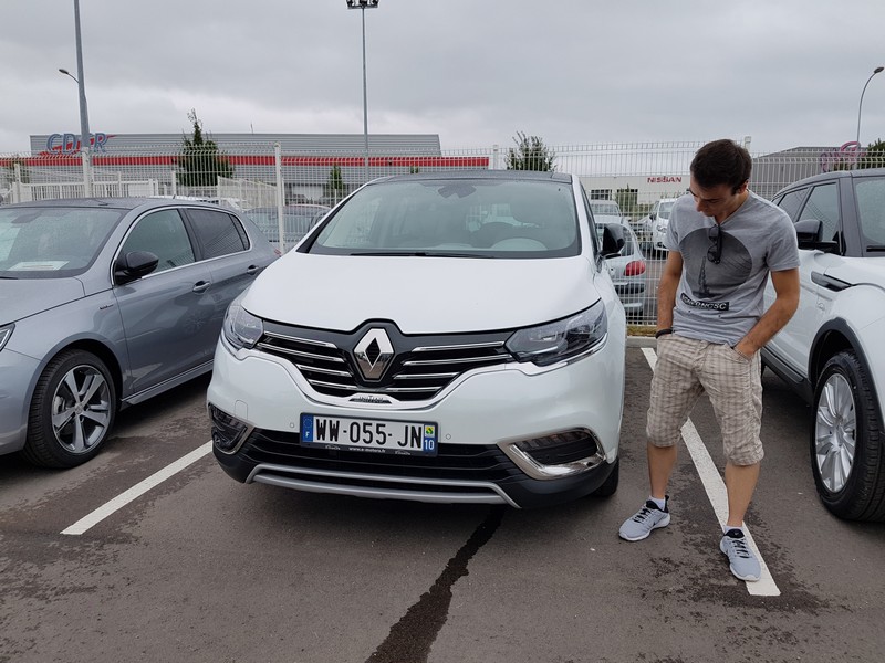Avis-mandataire-auto-Emotors-Renault-Espace-Initiale-paris-dci-160-energy-edc-7places-plus-cuir-cama-eux-plus-toit-vitr.