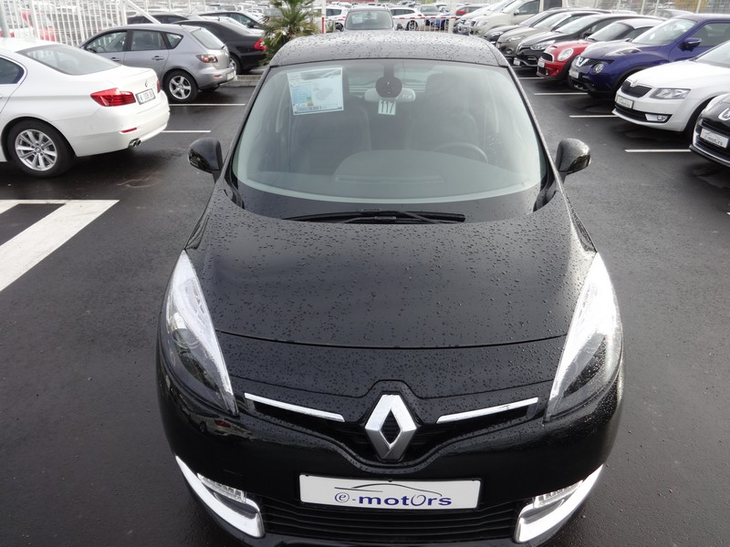 Avis-mandataire-auto-Emotors--Renault-scenic-iii-bose-dci-110-edc-.