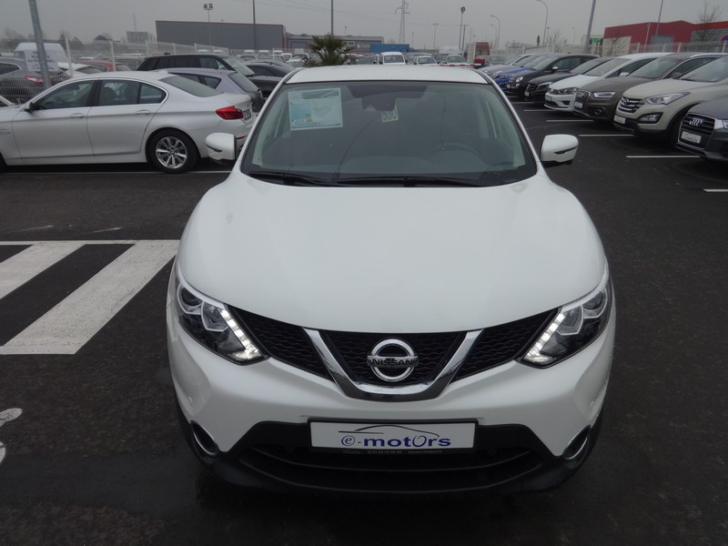 Avis-mandataire-auto-Emotors--Nissan-qashqai-connect-edition-dci-110-4x2-plus-avm-.