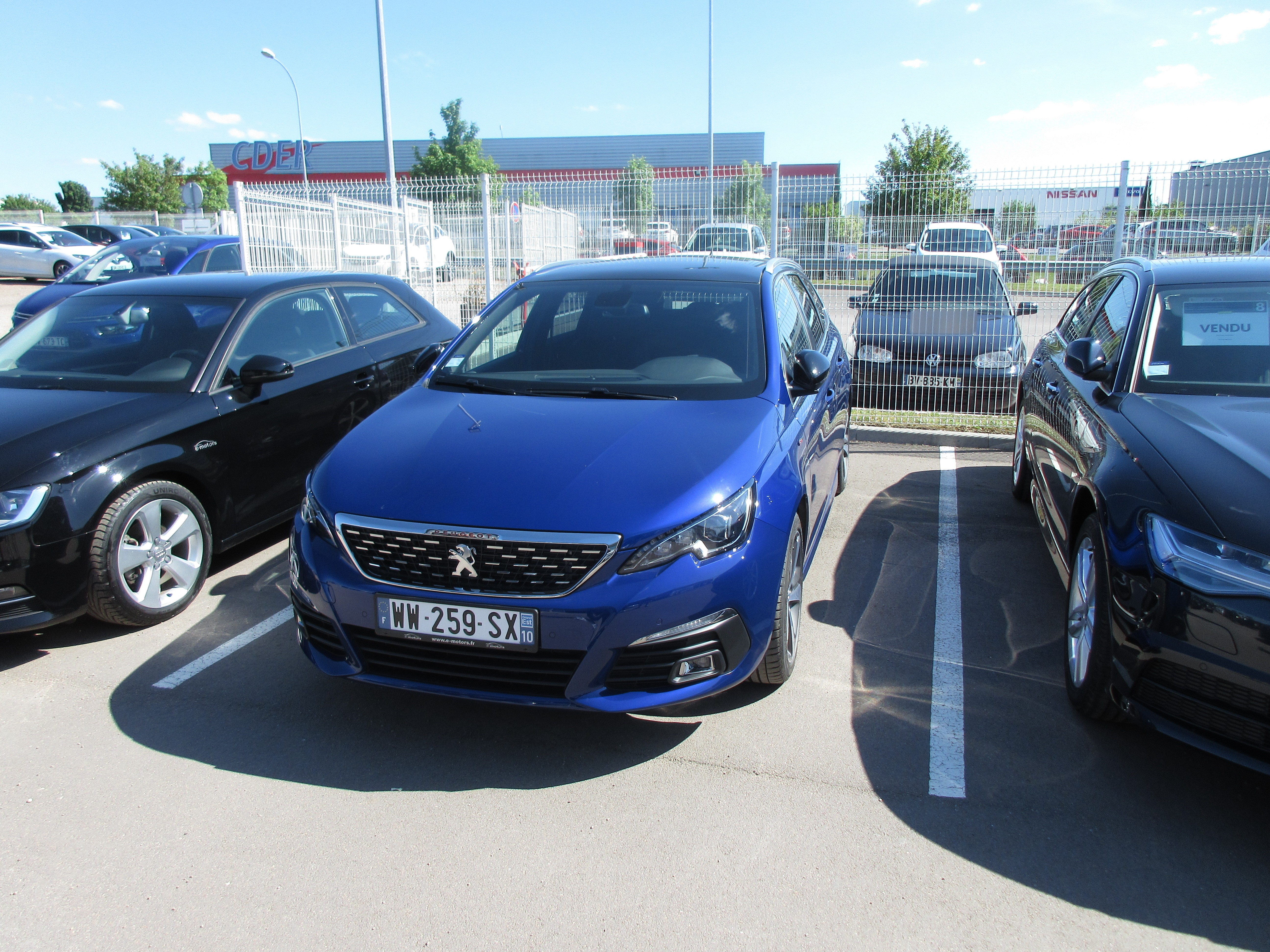 Avis-mandataire-auto-Emotors-Peugeot-308-sw-Gt-line-puretech-130-eat6-s-s.