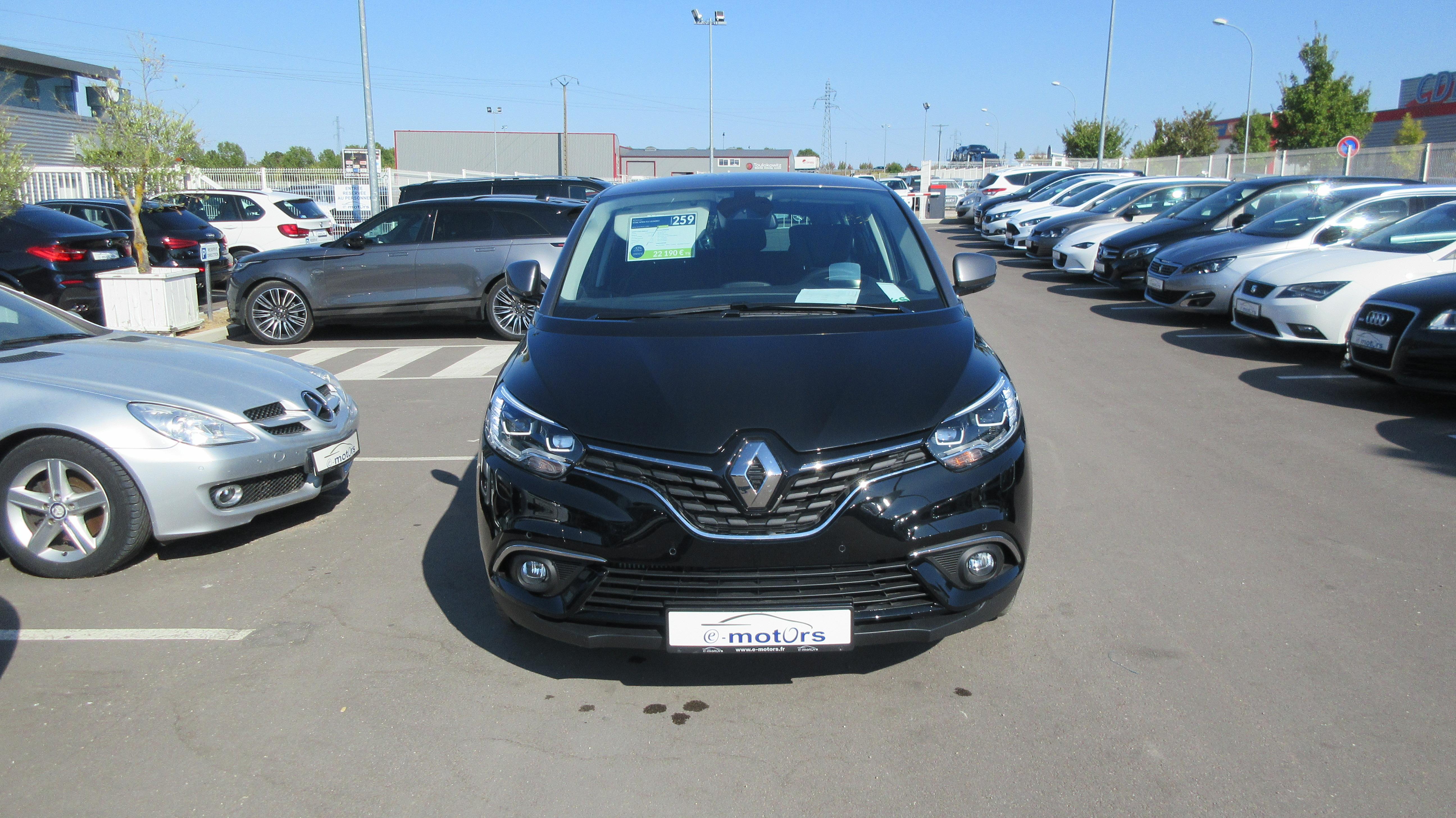 Avis-mandataire-auto-Emotors-Renault-Scenic-Zen-tce-140-energy-plus-gps.