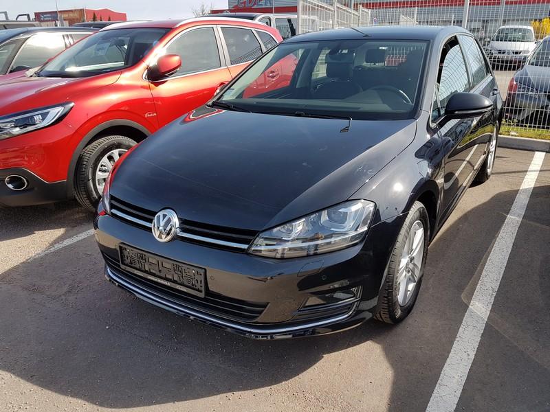 Avis-mandataire-auto-Emotors-Volkswagen-Golf-Confortline-tdi-150-5portes-plus-gps-plus-cuir-et-tissu.