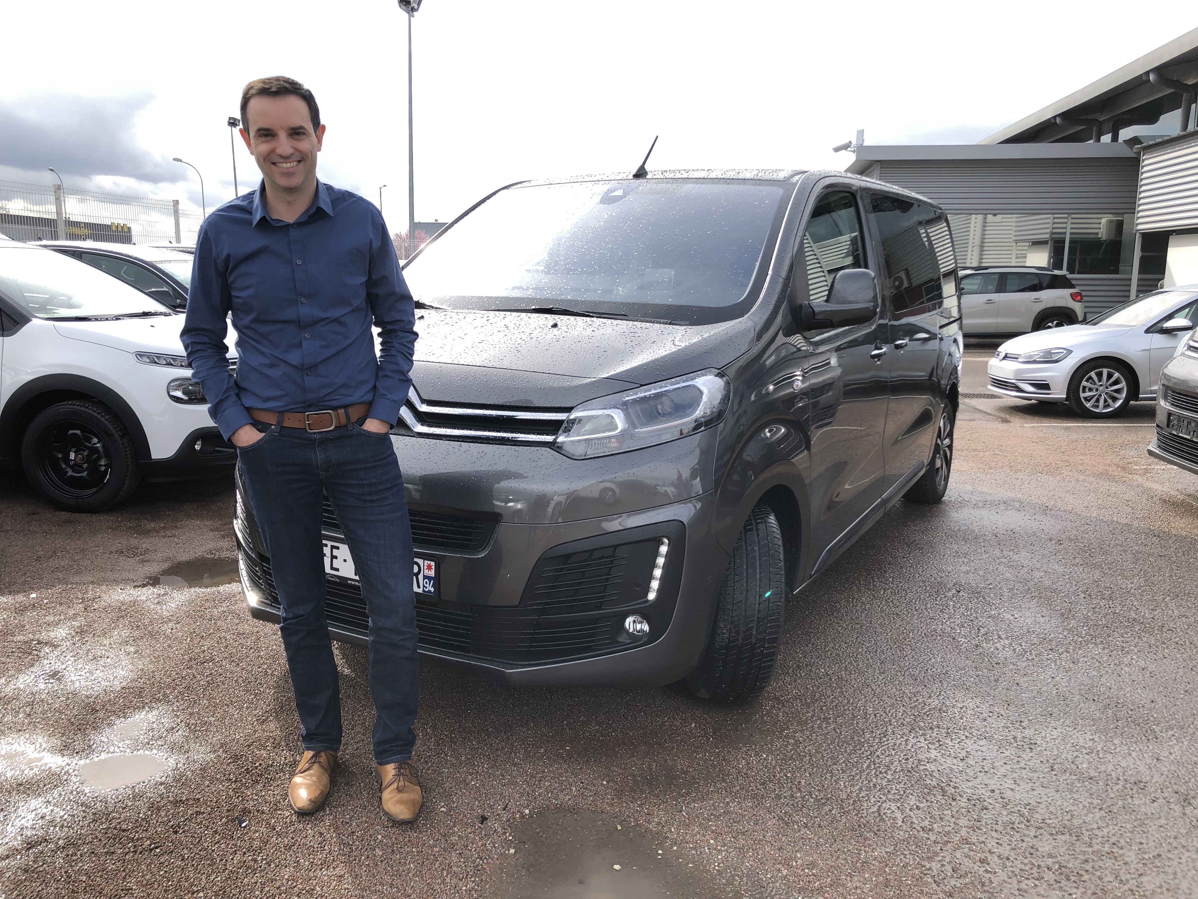 Avis-mandataire-auto-Emotors-Citroen-Spacetourer-Shine-m-bluehdi-150-s-s.